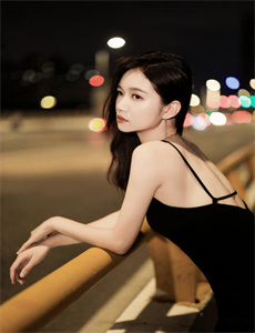 男友办公室狂肉闺蜜H-女生去掉所有服装小内