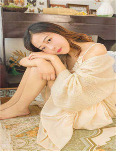 22年前深圳豹四梁能美-色既是空1在线观看