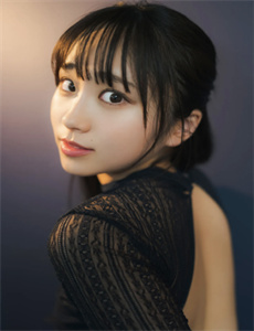 欧洲美女与动交ZoZ0z喝奶水-外星人 :电解质水